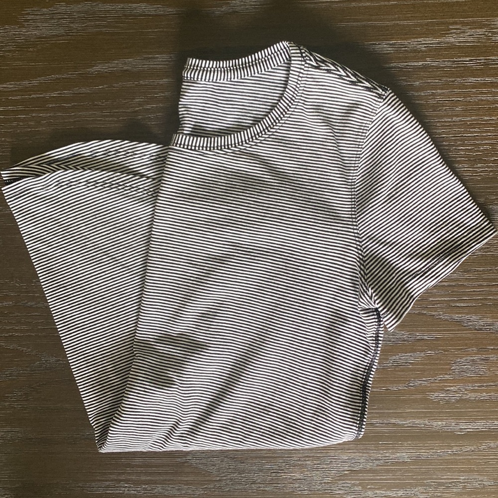 Excellent condition - Lululemon Love Tee, Size 2